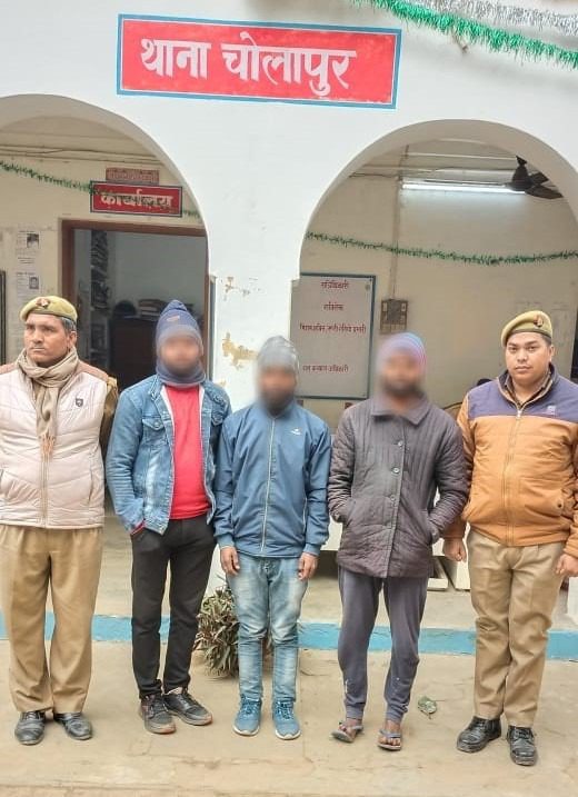 थाना चोलापुर पुलिस टीम द्वारा कुल 03 वारण्टी गिरफ्तार