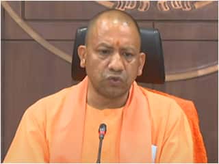 यूपी की हर जेल और थाने में पूरी भव्यता और भक्तिभाव के साथ मनाई जाय जन्माष्टमी-मुख्यमंत्री योगी आदित्यनाथ