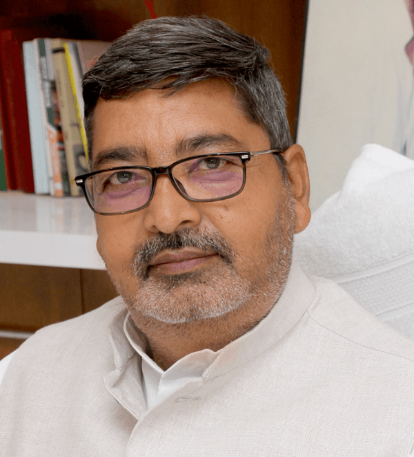 दस वर्षों से बंद प्रधानमंत्री ग्रामीण सड़क योजना पोर्टल जल्द होगा चालू: वीरेंद्र सिंह