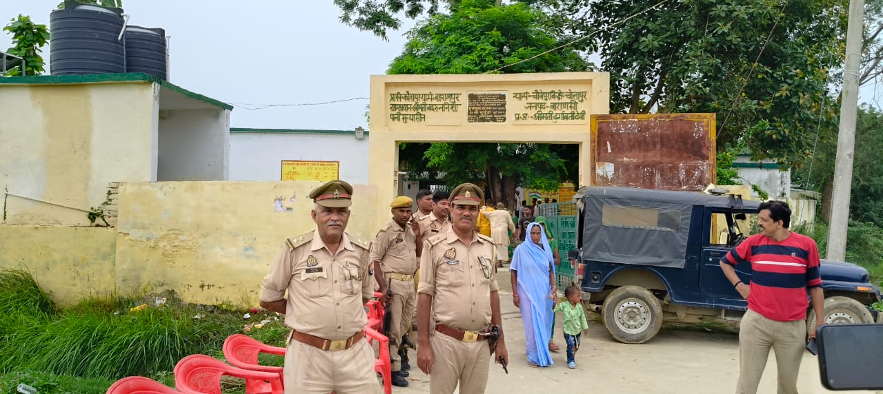 कौवांपुर ग्राम सभा के प्रधान पद के उप चुनाव में त्रिकोणीय मुकाबला