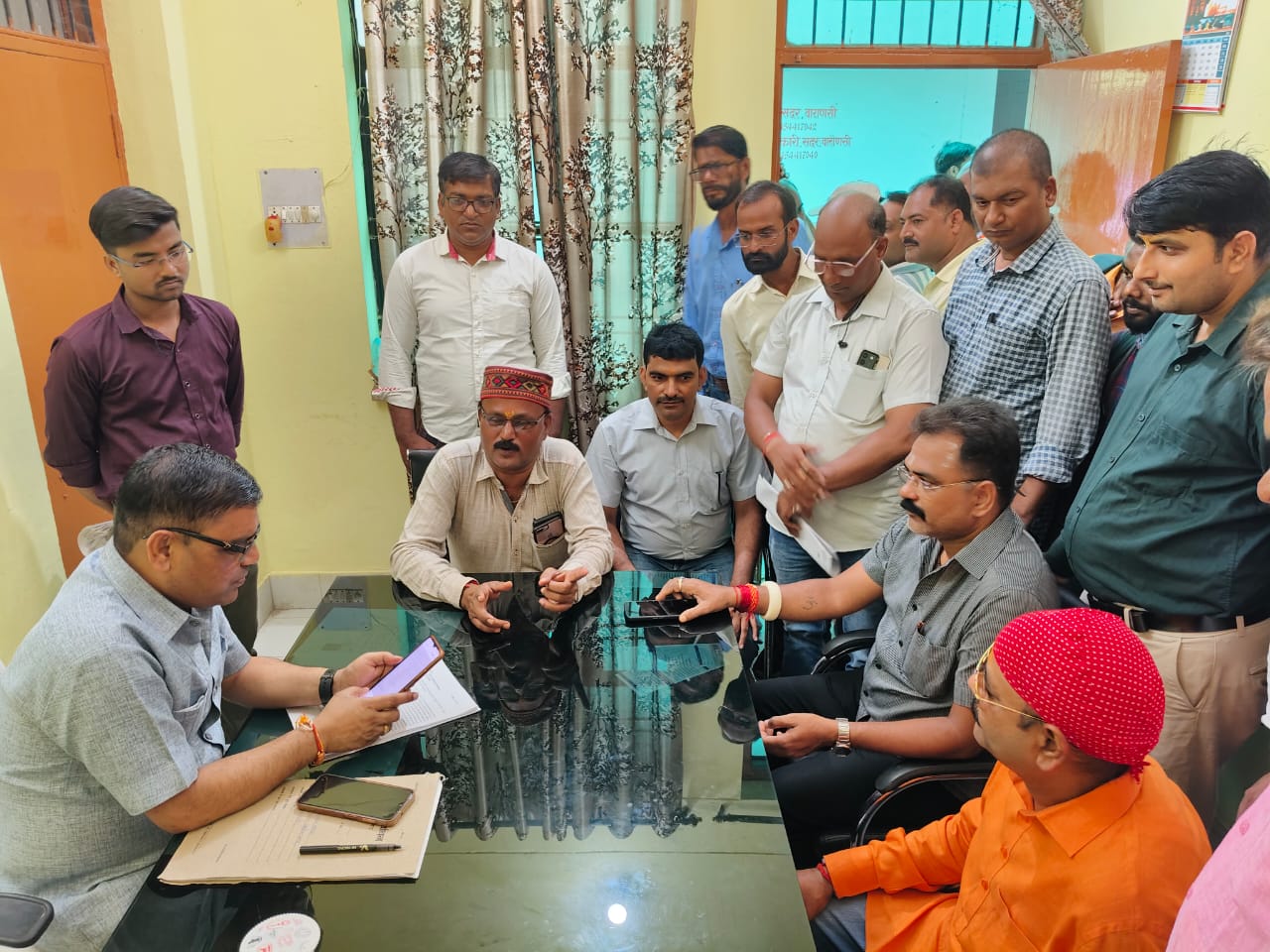 करोड़ो की भूमि पर राजस्वकर्मी करवा रहे अवैध कब्जा, जांच के आदेश