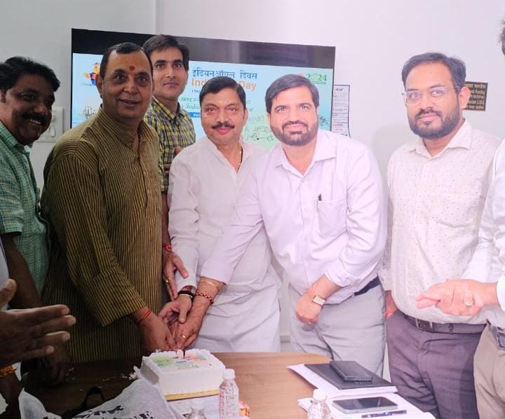 वाराणसी मण्डल कार्यालय में धूमधाम से मनाया गया इंडियन आयल का स्थापना दिवस