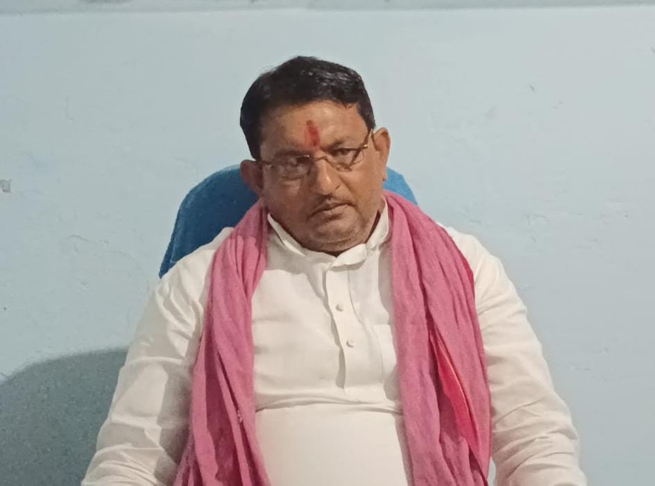 नेता पुत्र पर हुआ जानलेवा हमला, अर्दली बाजार पुलिस चौकी से मिलता है सिर्फ आश्वासन – रामबचन यादव
