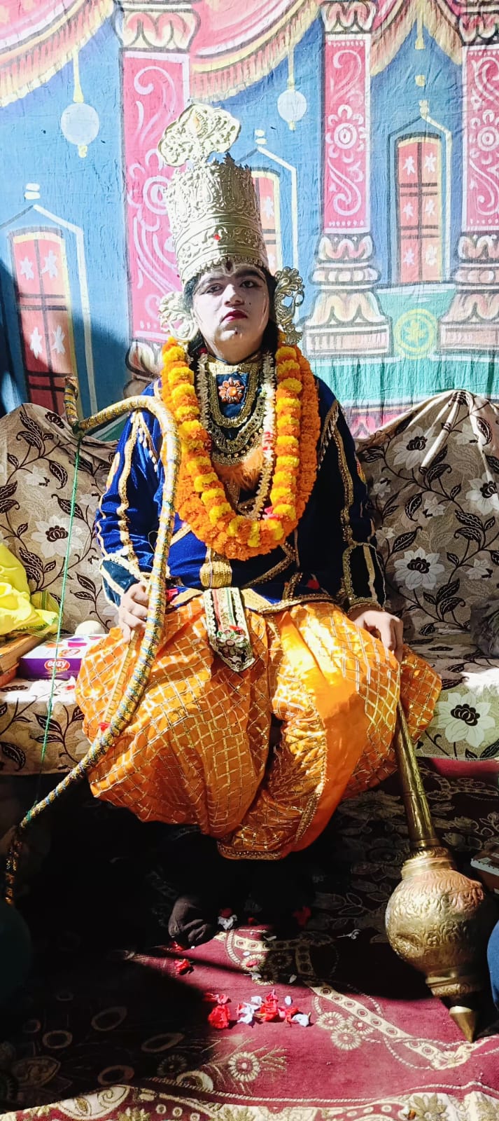 जन्मे है राम रघुराई अवध मे बाजे बधाई
