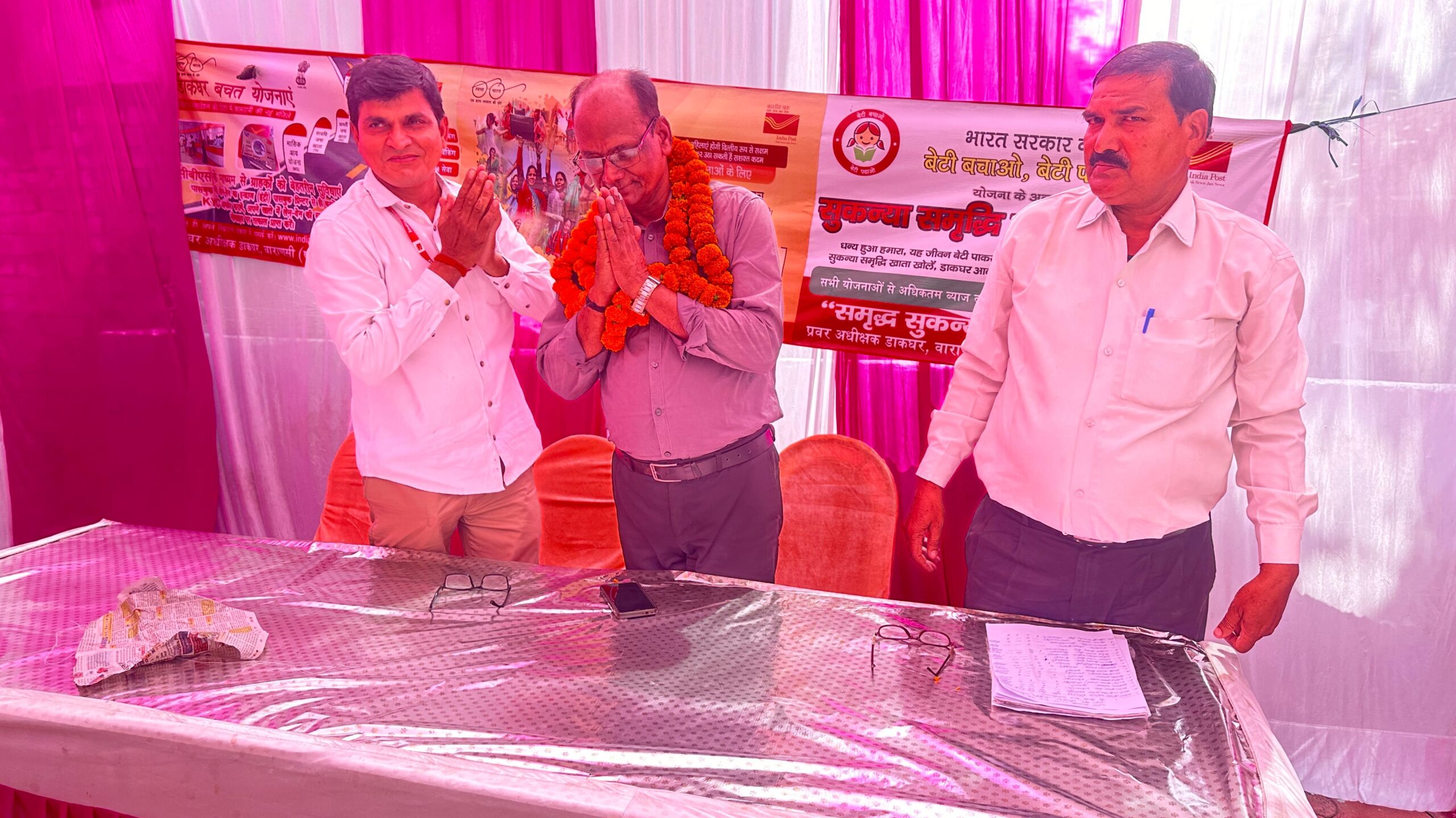 नवरात्रि के नवमी तिथि पर 18 कन्याओं का डाकघर धौरहरा में सुकन्या खाता खोला गया