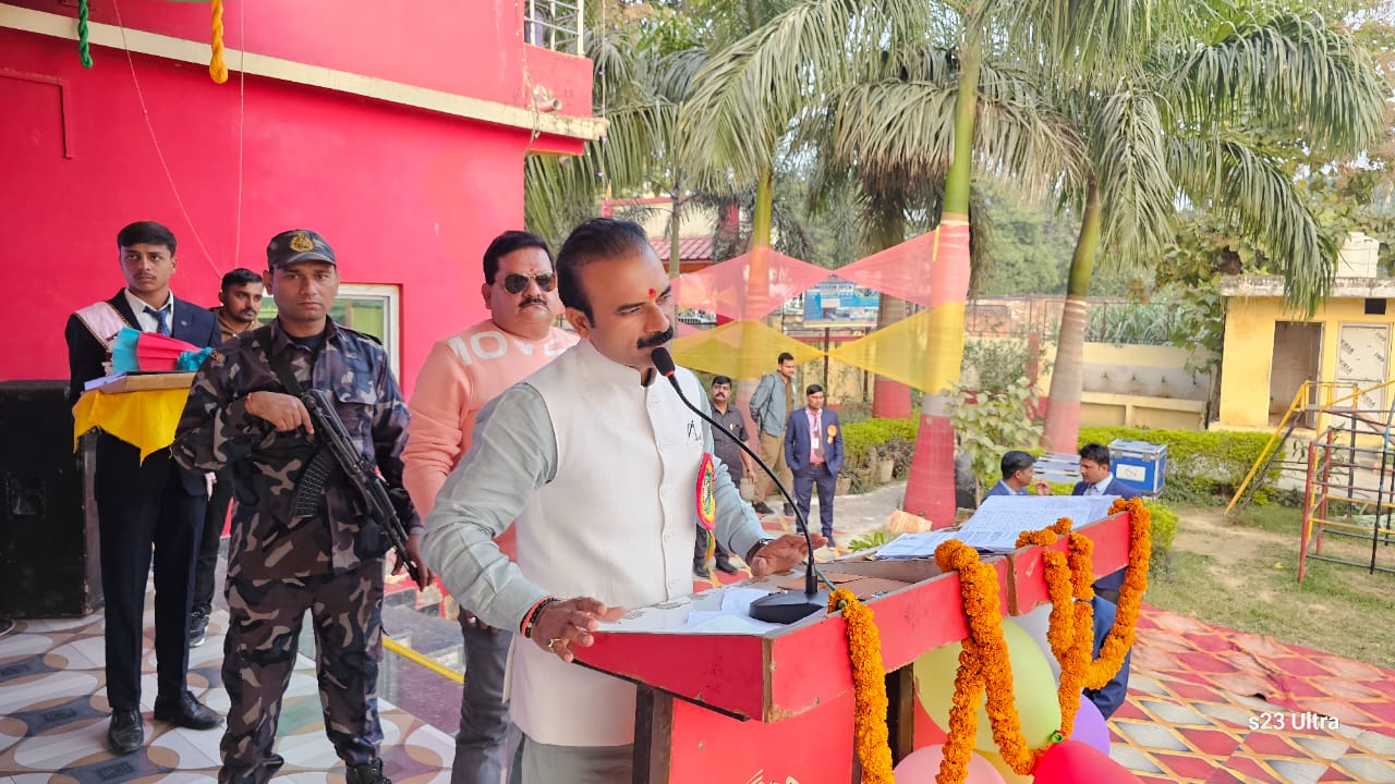 बच्चों का भविष्य बनाने में अभिभावकों की अहम भूमिका-विधायक सुशील सिंह