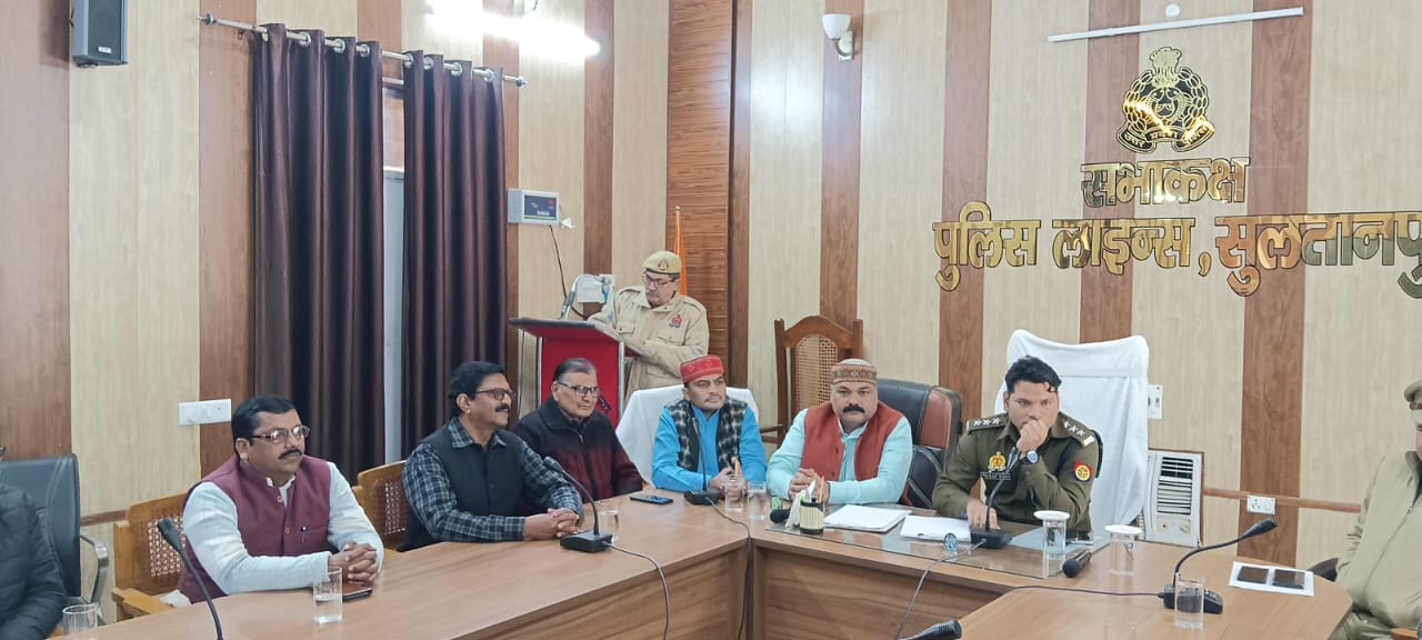 व्यापारी सुरक्षा प्रकोष्ठ की बैठक में जनपद में हुई चोरियों के खुलासे की मांग
