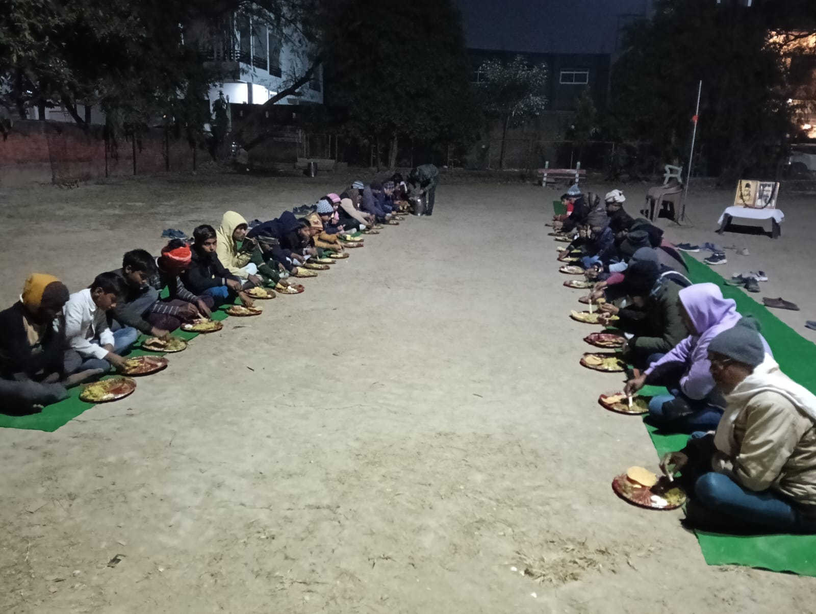 राष्ट्रीय स्वयंसेवक संघ का सामाजिक समरसता सह भोज खिचड़ी कार्यक्रम नगर भदोही में सम्पन्न