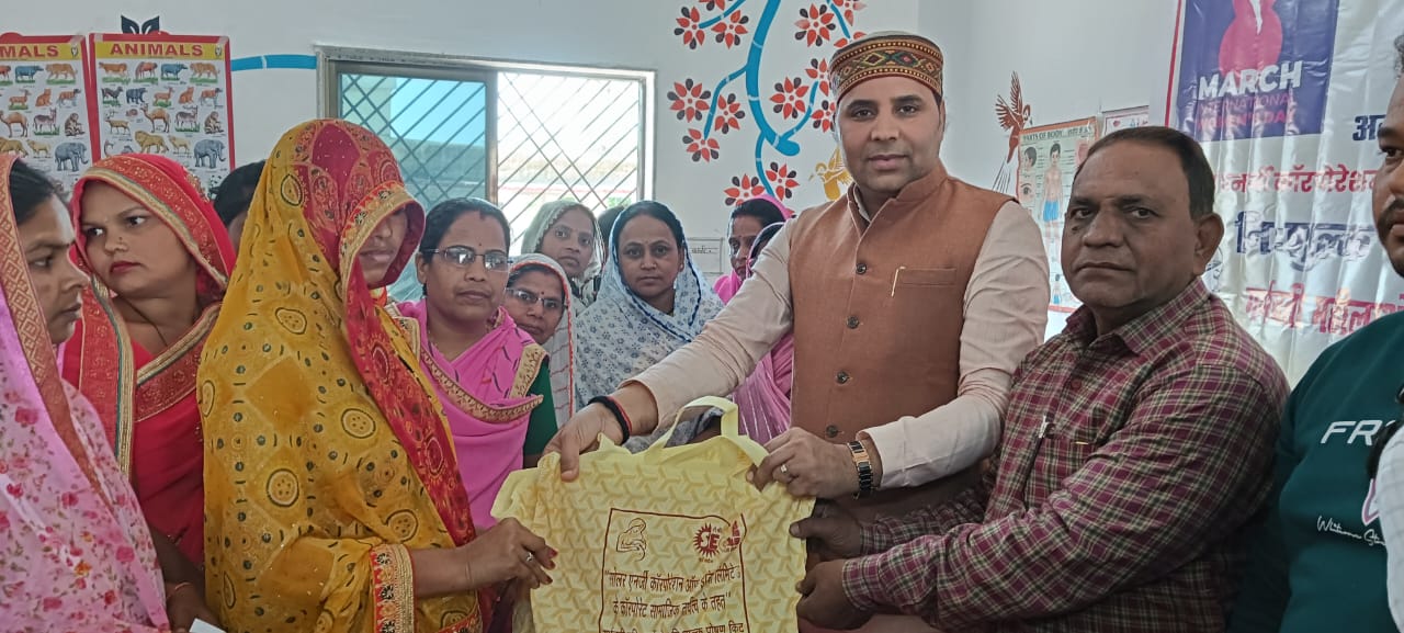 अंतर्राष्ट्रीय महिला दिवस पर आयोजित हुआ निःशुल्क चिकित्सा शिविर