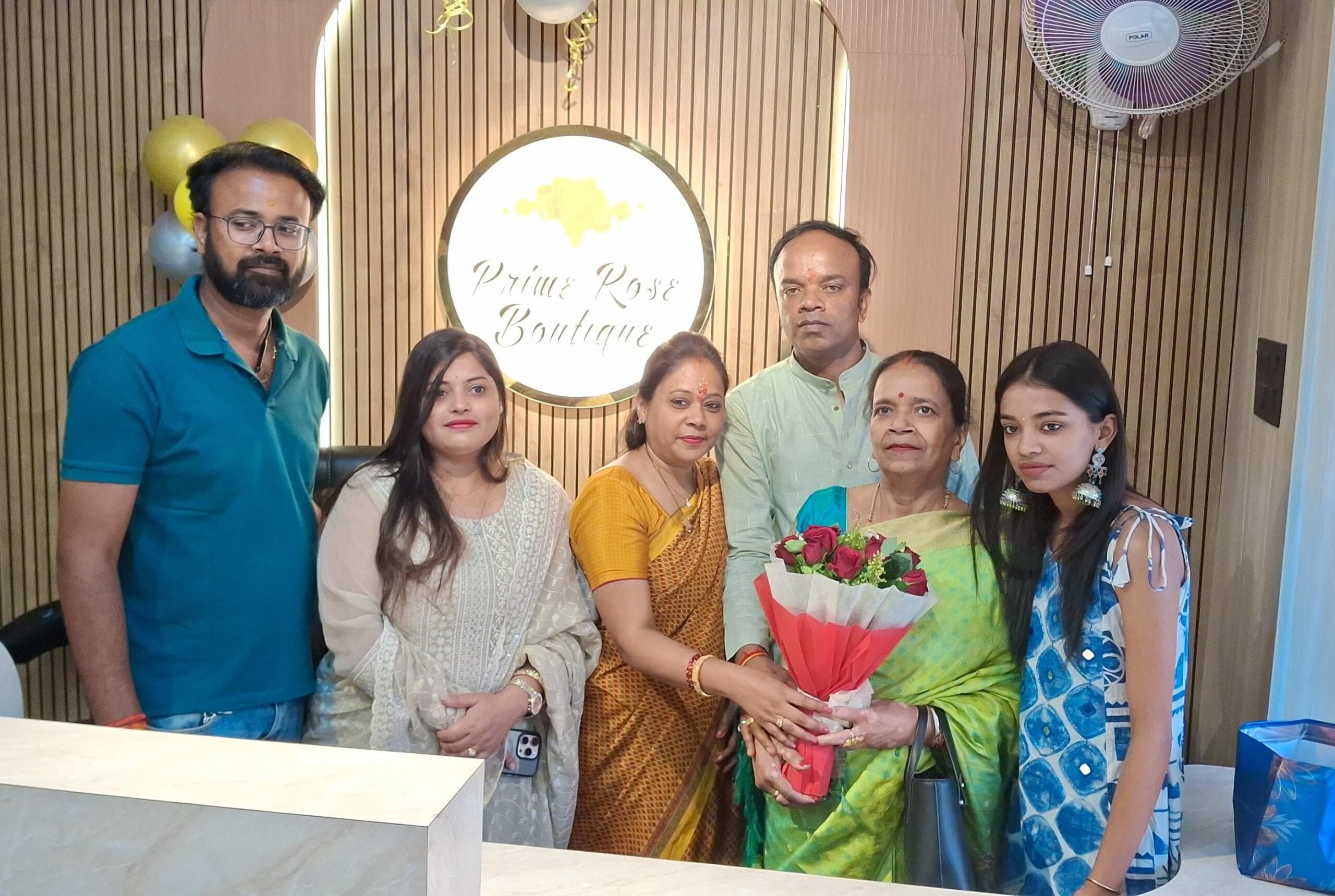 प्राइम रोज बुटीक में ग्राहकों के लिए विशेष छूट उपलब्ध -आन्या जायसवाल ||