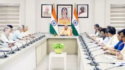 मुख्यमंत्री योगी ने की शहरी नियोजन विभाग की समीक्षा, मेट्रो परियोजनाओं की प्रगति पर भी हुई चर्चा