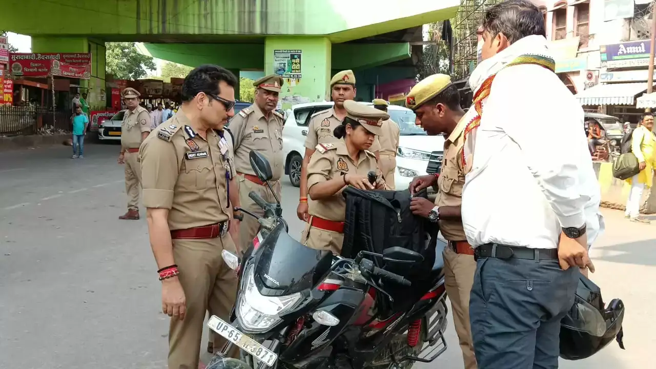 अपराध पर लगाम कसने सड़क पर उतरे पुलिस कमिश्नर, ऑपरेशन चक्रव्यूह के तहत चला चेकिंग अभियान