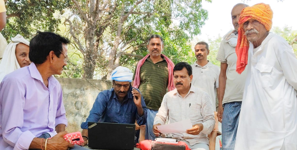 फार्मर रजिस्ट्री से मिलेगा योजनाओं का लाभ, राजवारी में कृषि विभाग ने लगाया जागरूकता कैम्प
