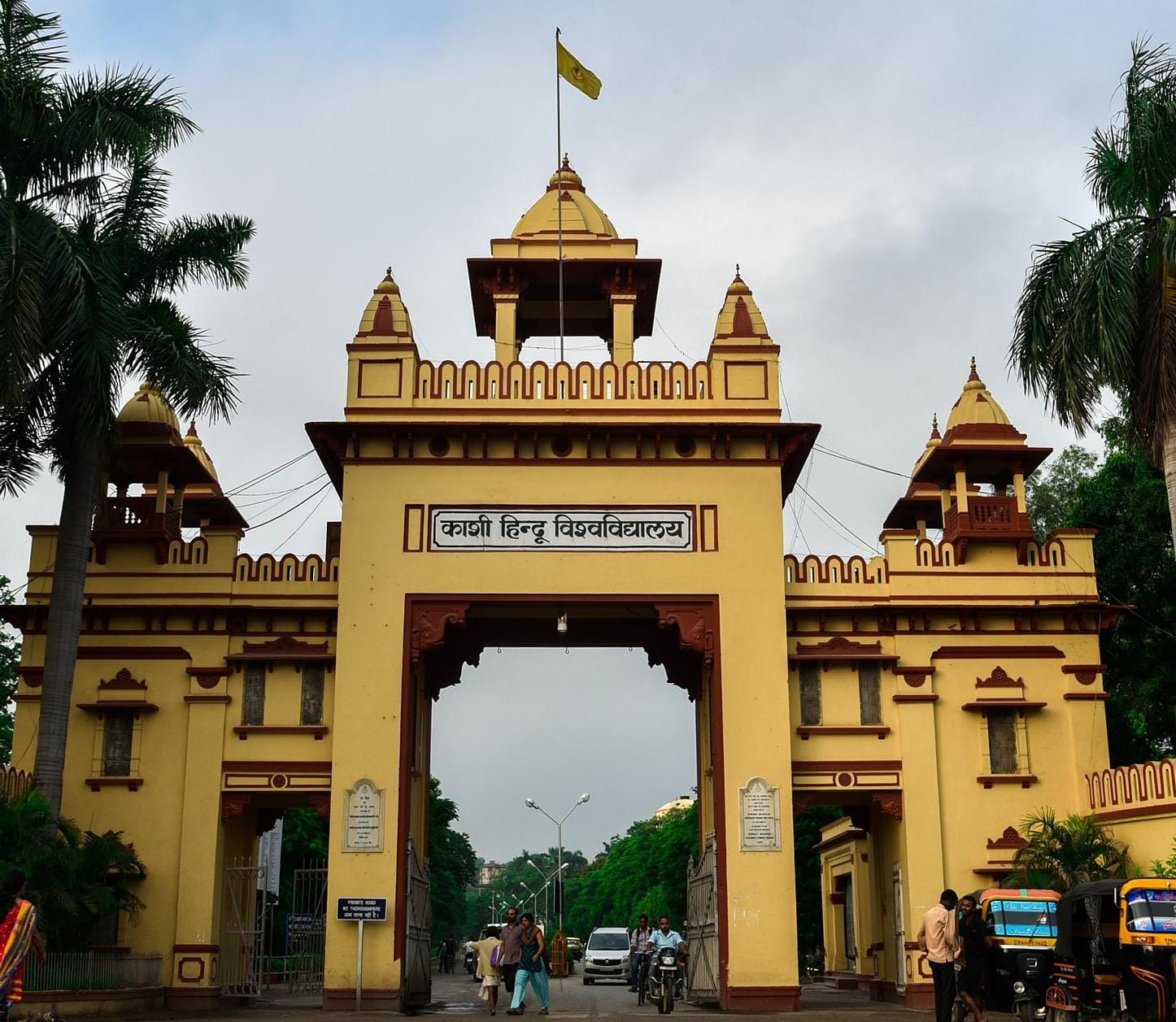 बीएचयू का छात्र मिला कोरोना पॉजिटिव, जिले में एक्टिव मरीजों की संख्या हुई छह