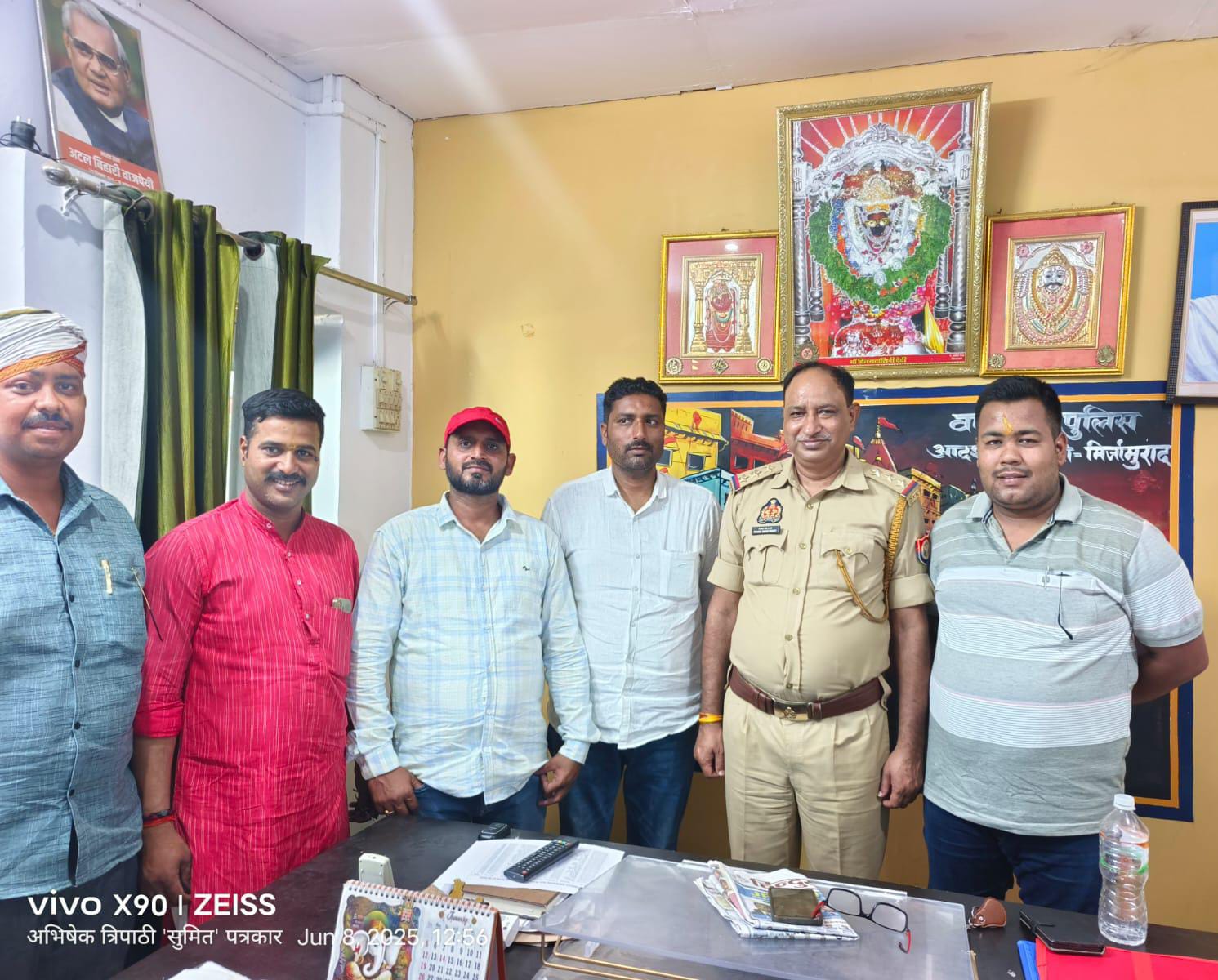 थाना प्रभारी से मिले मंडल अध्यक्ष, निष्पक्ष कार्रवाई का मिला आश्वासन