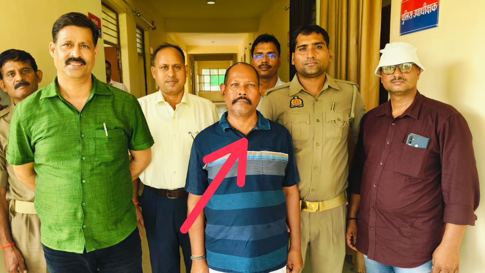 बलिया खाद्यान्न घोटाले के आरोपी पूर्व सहायक विकास अधिकारी को EOW ने किया गिरफ्तार