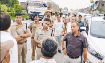 कांवड़ यात्रा मार्गों का डीएम-एसपी ने किया औचक निरीक्षण, व्यवस्थाएं चुस्त-दुरुस्त करने के निर्देश