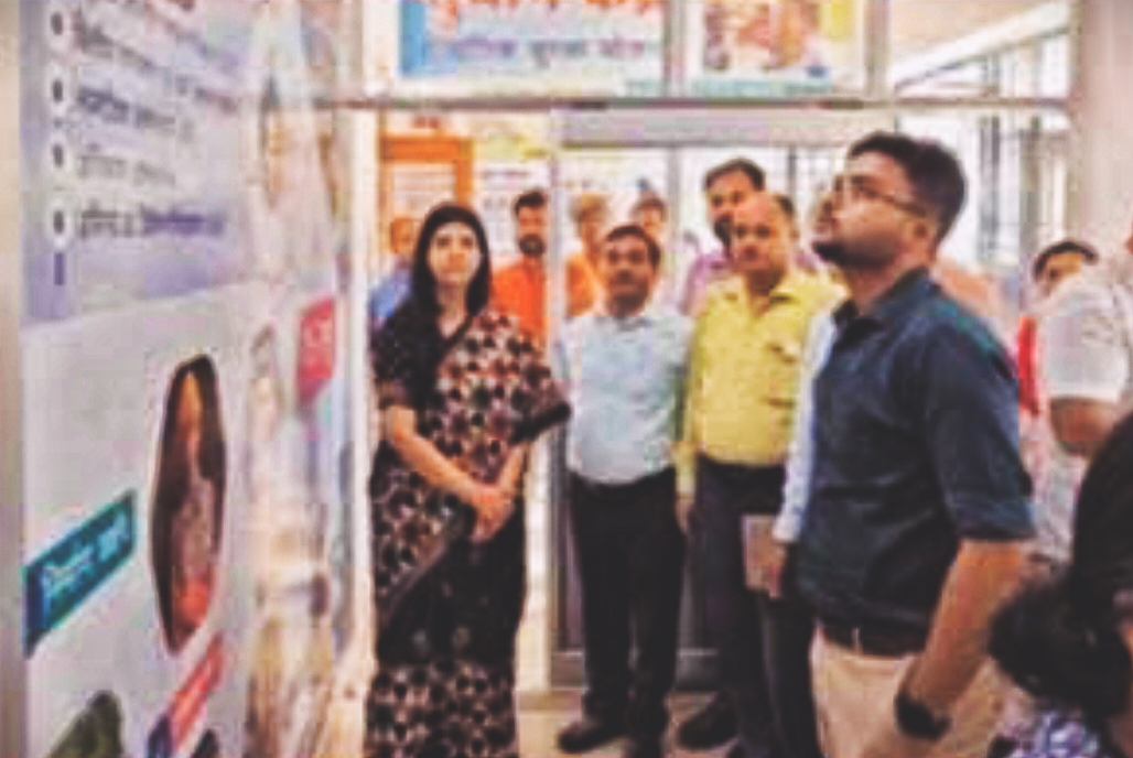 नगर आयुक्त ने डूडा कार्यालय व सुयोग केंद्र का किया औचक निरीक्षण