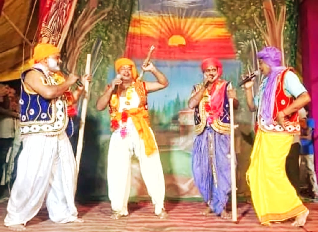 चौबेपुर में रामलीला के चौथे दिन ‘फुलवारी’ का भव्य मंचन