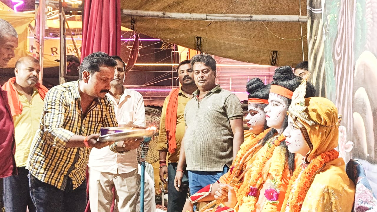 श्रीराम ने खाए शबरी के झूठे बेर, बाली का किया वध