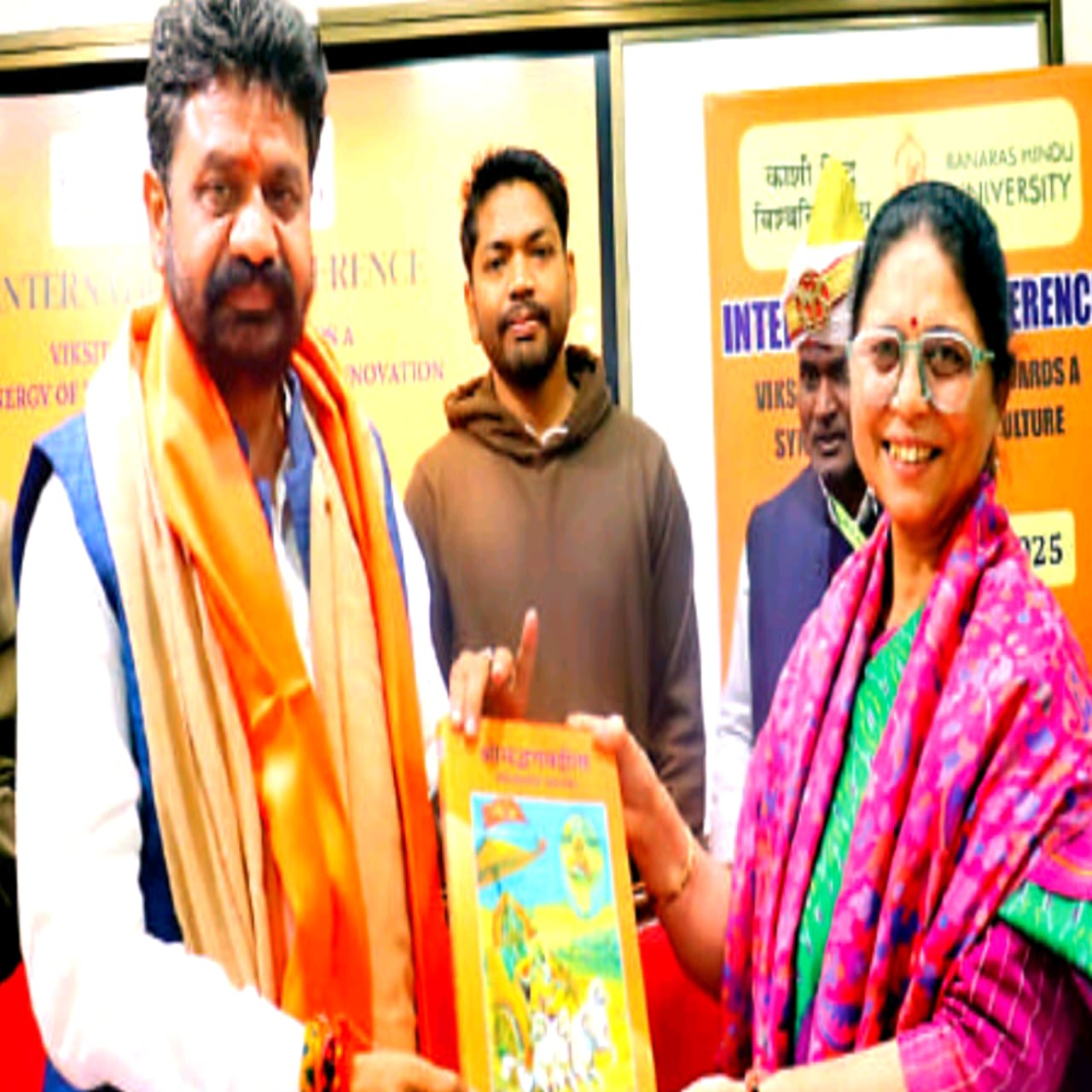 हर क्षेत्र में आगे बढ़ रहा देश, दुनिया में बढ़ रहा भारत का सम्मान