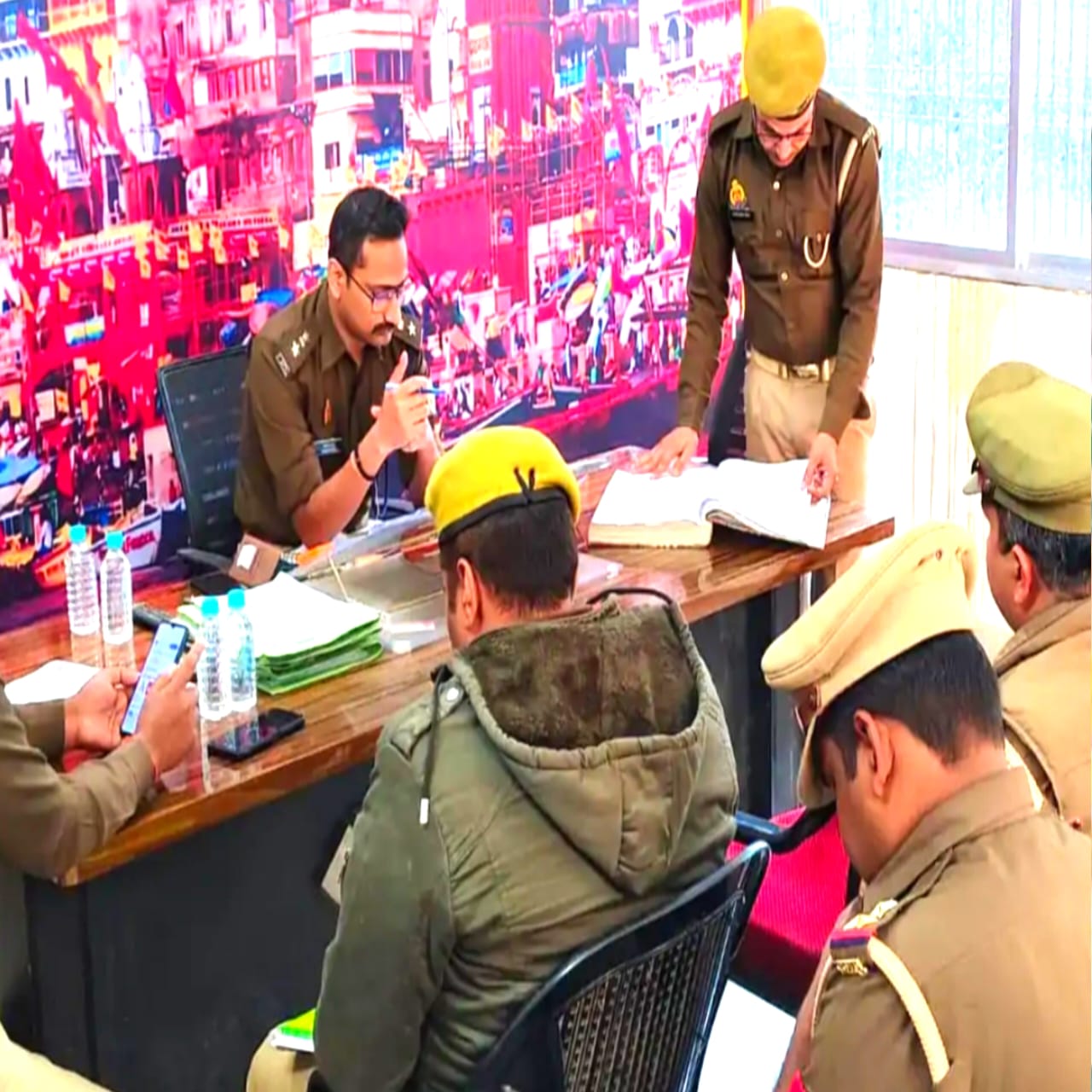 डीसीपी गोमती जोन ने जंसा थाने का किया औचक निरीक्षण, व्यवस्थाओं की गहन जांच