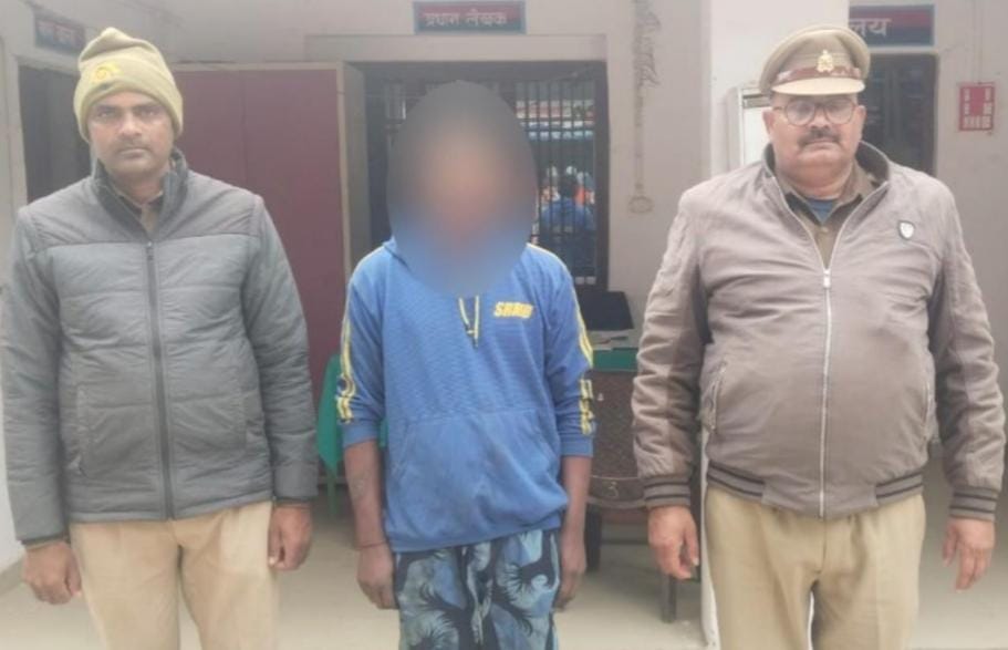 20 लीटर कच्ची शराब के साथ युवक गिरफ्तार, लहन नष्ट