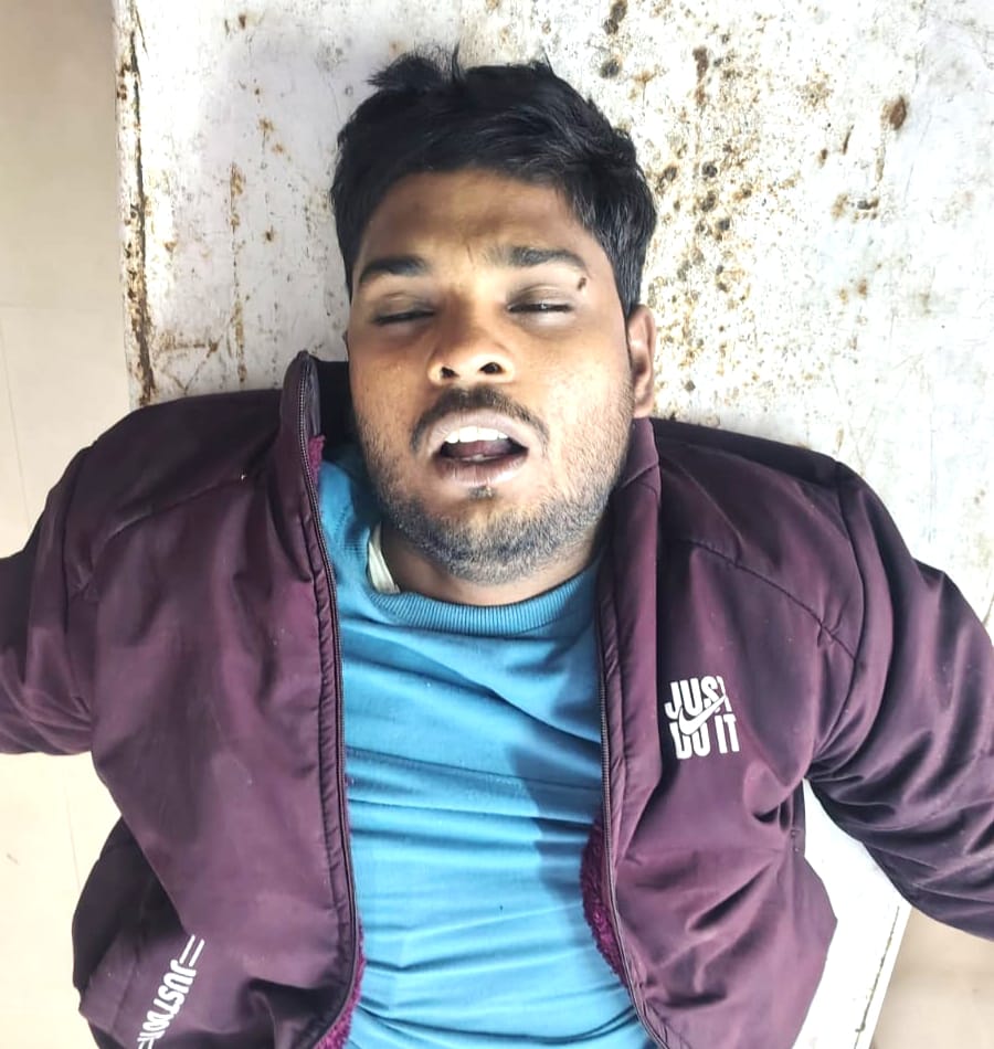 ट्रेन में युवक की संदिग्ध हालात में मौत