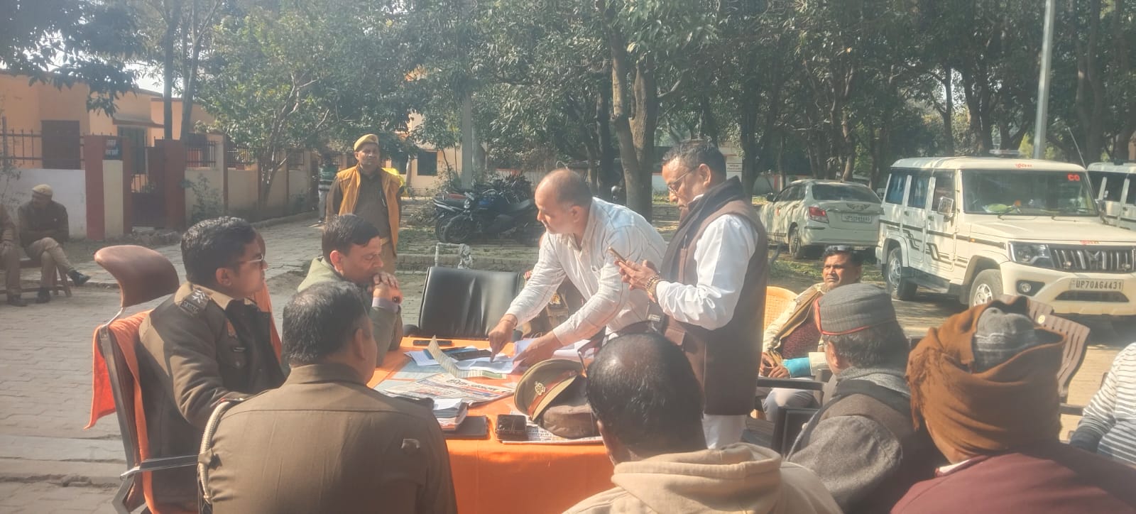 थाना दिवस पर एसडीएम व सीओ की सख्त पहल, 5 में से 3 शिकायतों का मौके पर निस्तारण