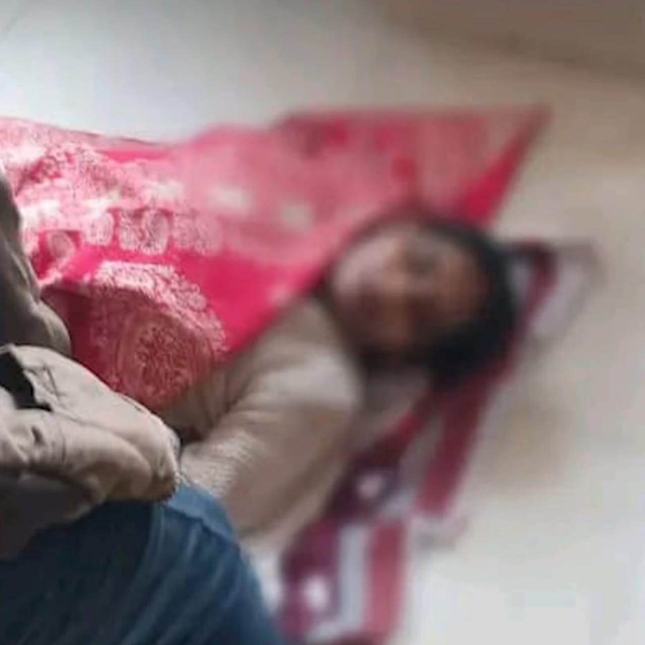 सरकारी स्कूल में शिक्षिका ने की आत्महत्या, शिक्षा विभाग में हड़कंप