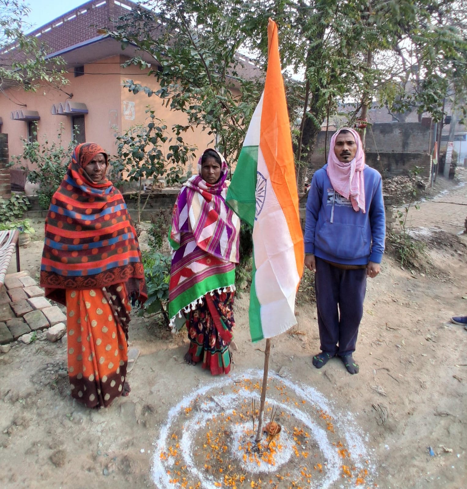 गरीब सहायक एवं उत्थान समिति में गरिमामय ढंग से मनाया गया गणतंत्र दिवस