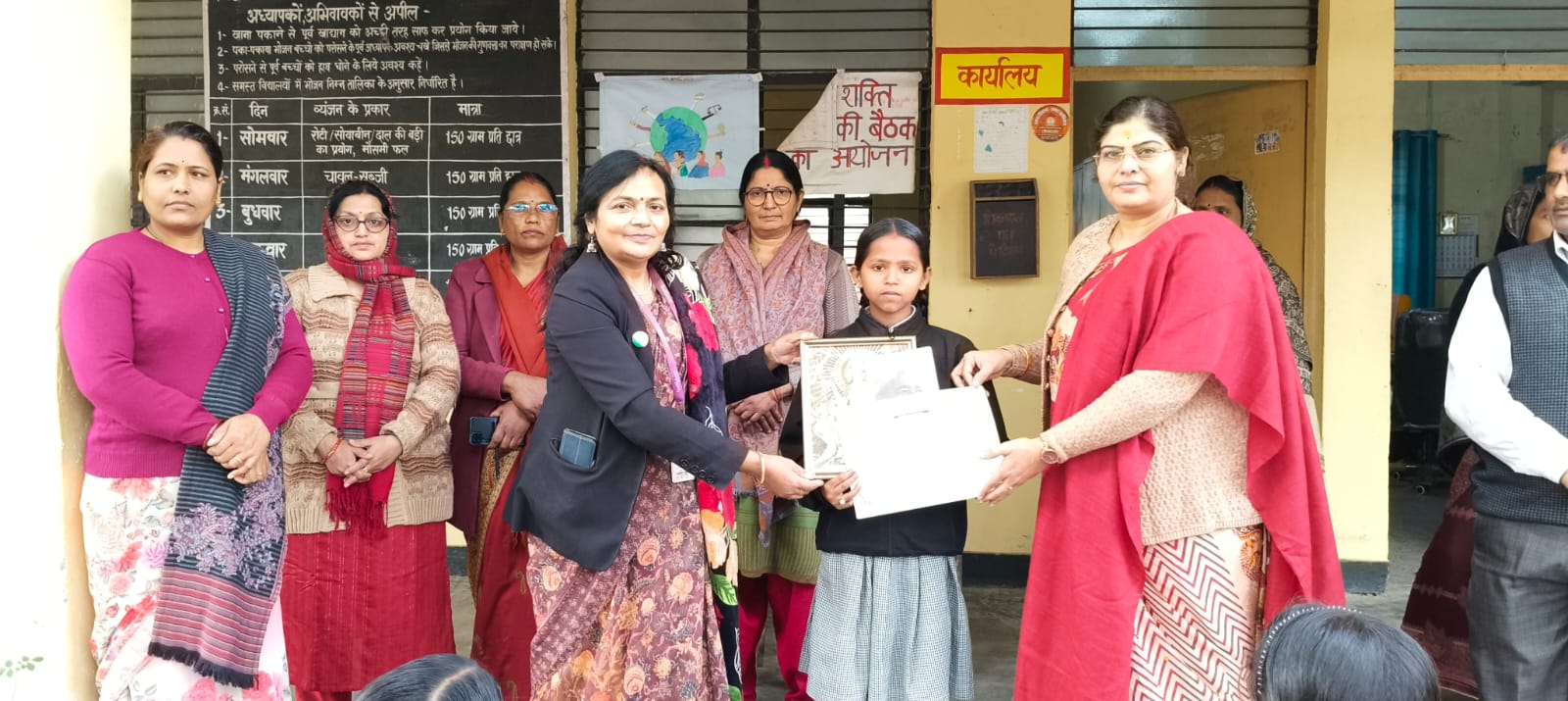 ग्लोबल श्लोक प्रतियोगिता में वाराणसी की छात्राओं की शानदार सफलता