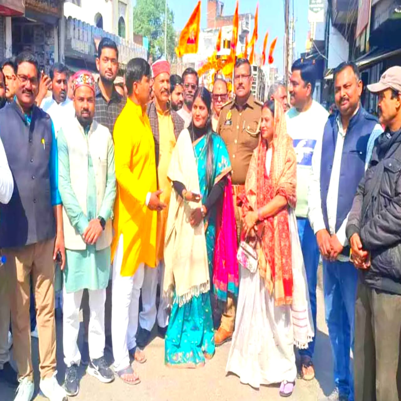 खेतासराय पुलिस चौकी परिसर में नर्मदेश्वर शिव मंदिर व शनिदेव प्रतिमा की भव्य प्राण-प्रतिष्ठा