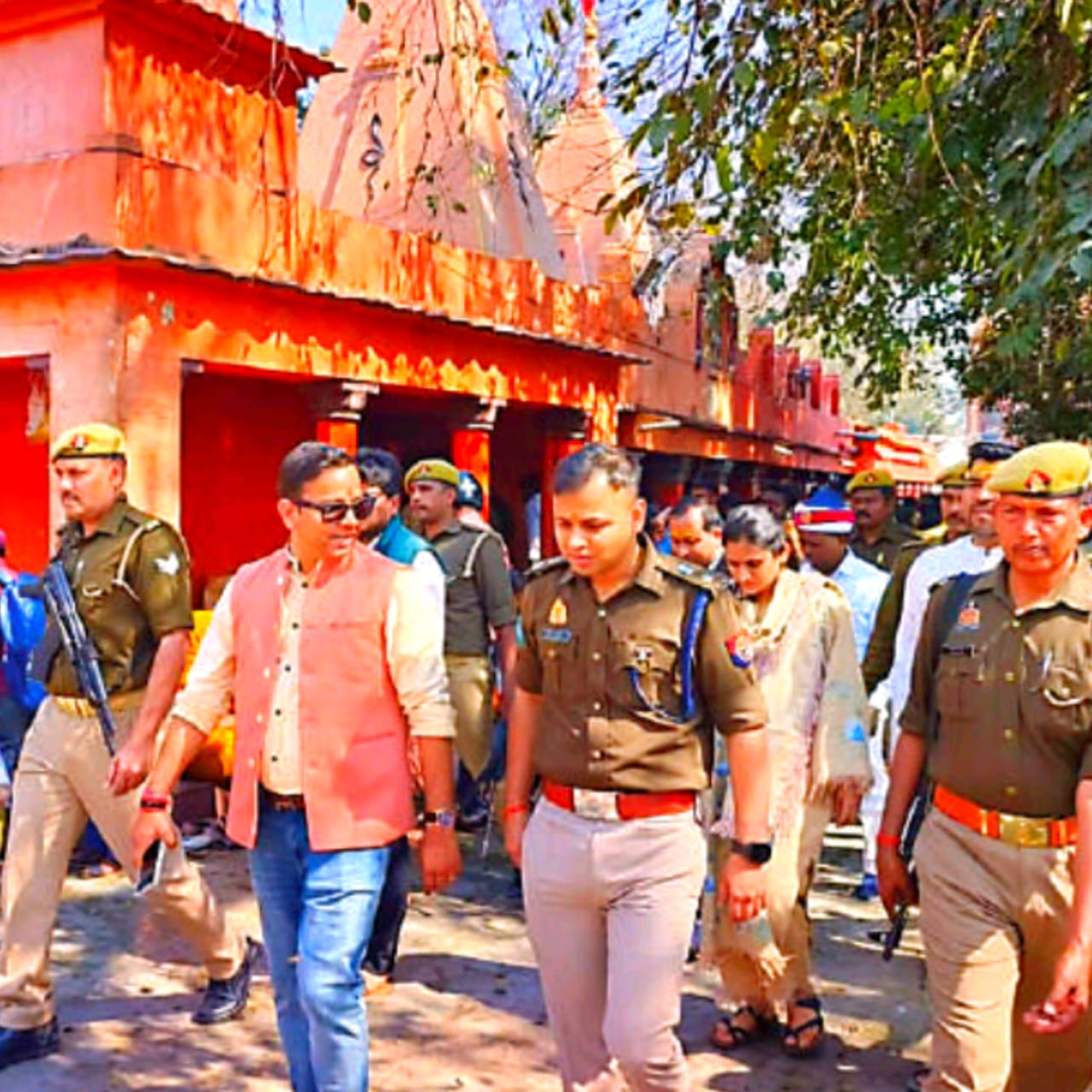 भदोही में श्रद्धा व उल्लास के साथ मनाई गई महाशिवरात्रि